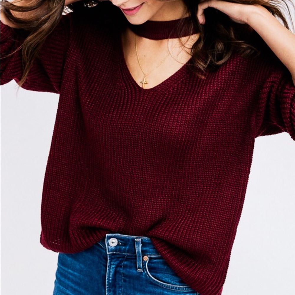 Ruby // Cutout Neck Detail Sweater - Picture 3 of 6
